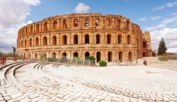 Location voiture El Jem avec Plany.tn – amphithéâtre romain