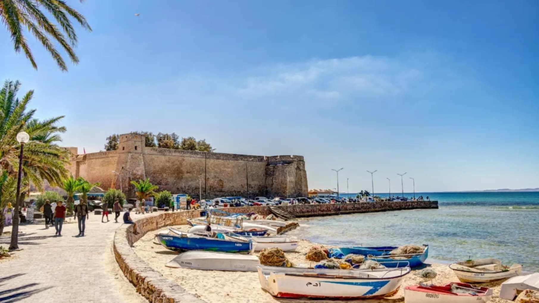 Location voiture Ghar El Melh avec Plany.tn – lagune et forts